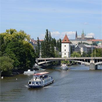 Loď Porto